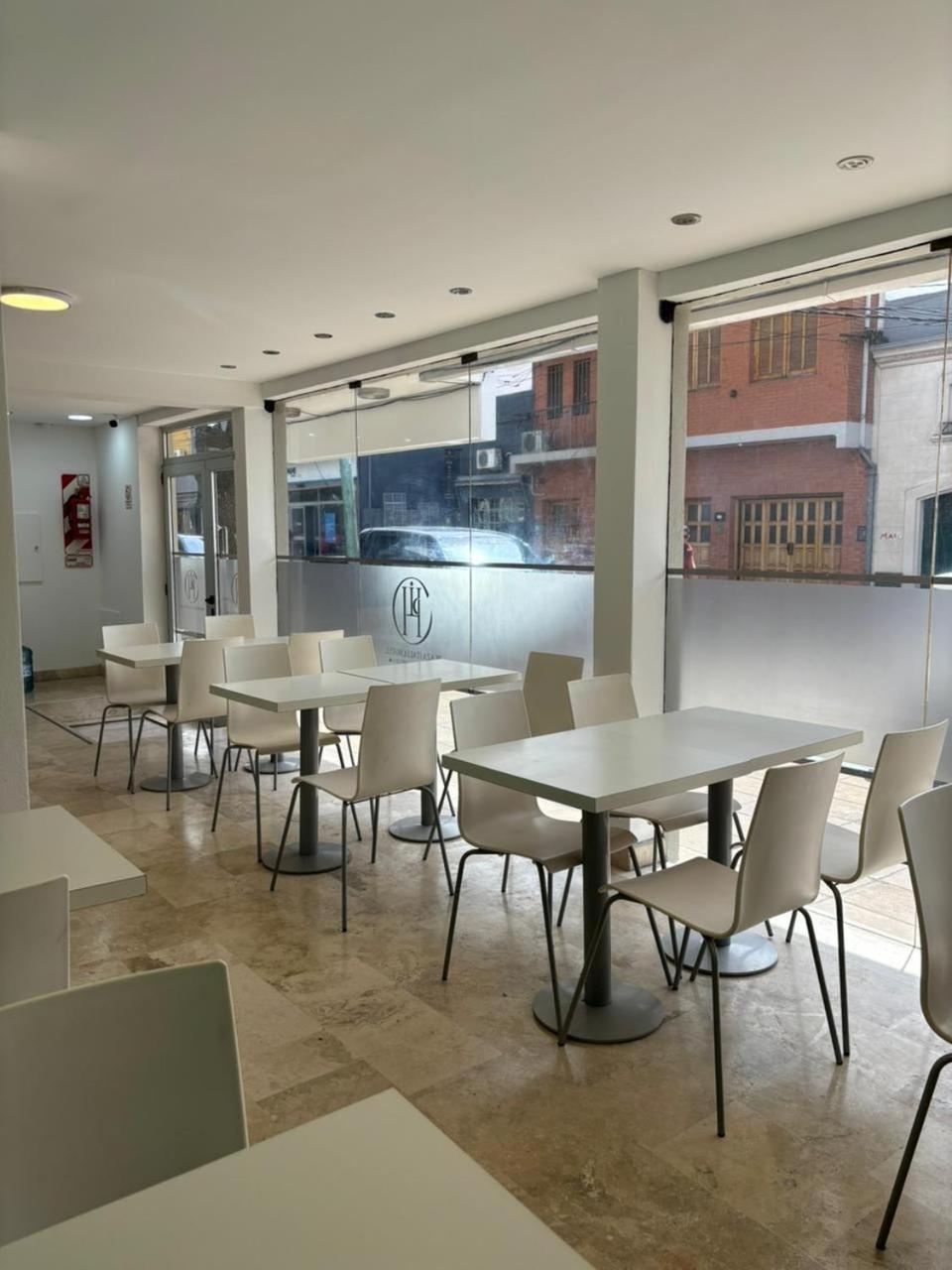 Hotel Plaza Italia Zarate Luaran gambar