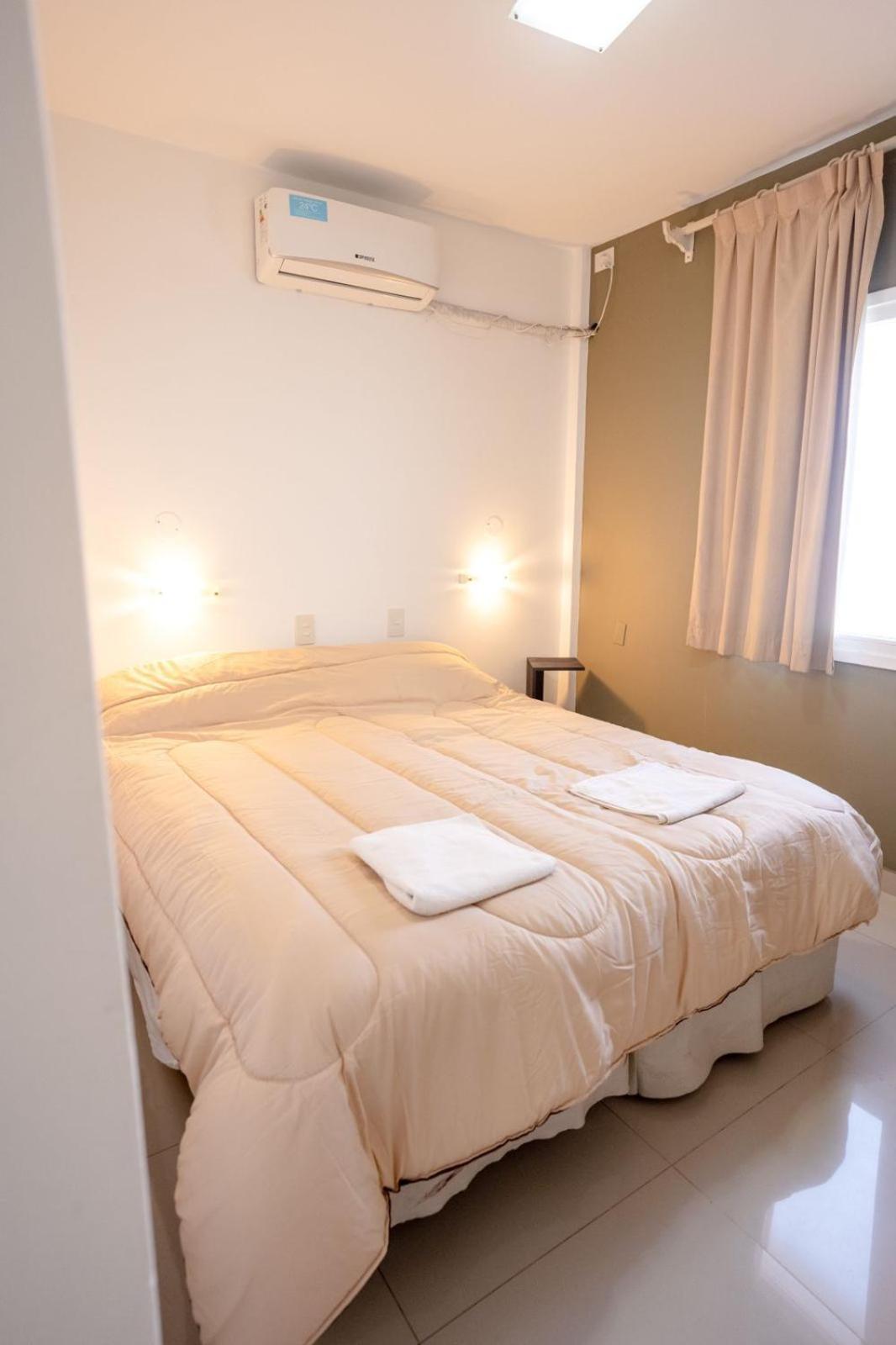 Hotel Plaza Italia Zarate Luaran gambar